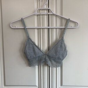 NWT Brandy Melville lace women’s bralette